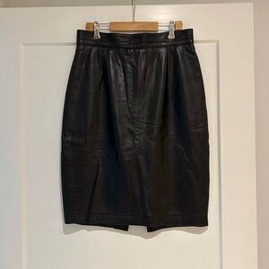 Leather skirt